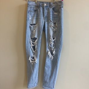 American Eagle Women’s Ripped Tomgirl Jeans
